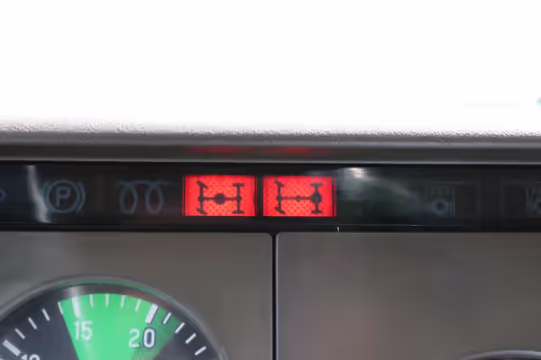Eingeschaltete Differentialsperren am MB 917 AF